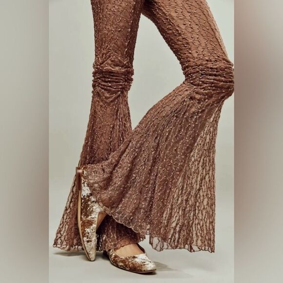 Free People Georgina Mesh Lace Bell Bottom Hippie Flare Pants Size Medium - Picture 3 of 8